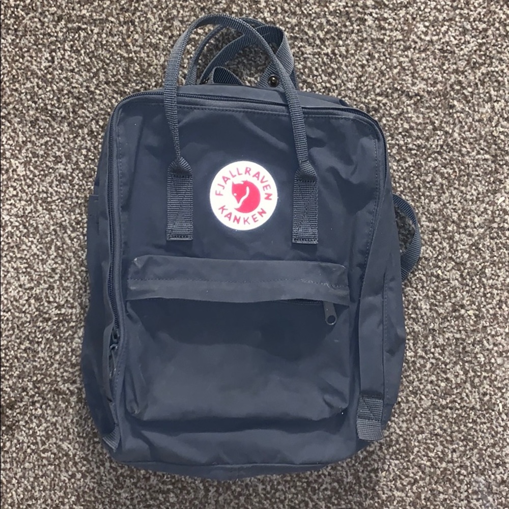 Fjallraven Kanken Backpack - Graphite